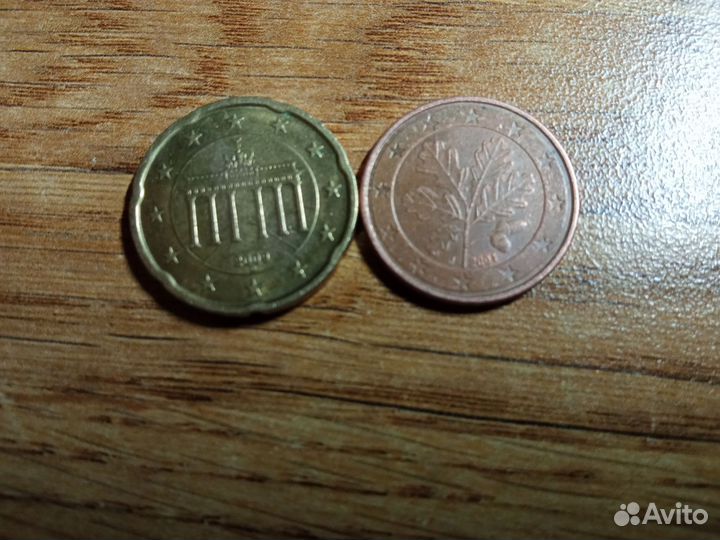 Монета 20центов и 5 центов