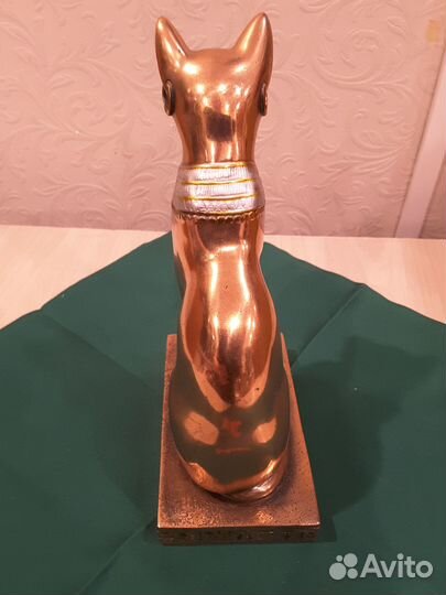 Статуэтка сувенирная 