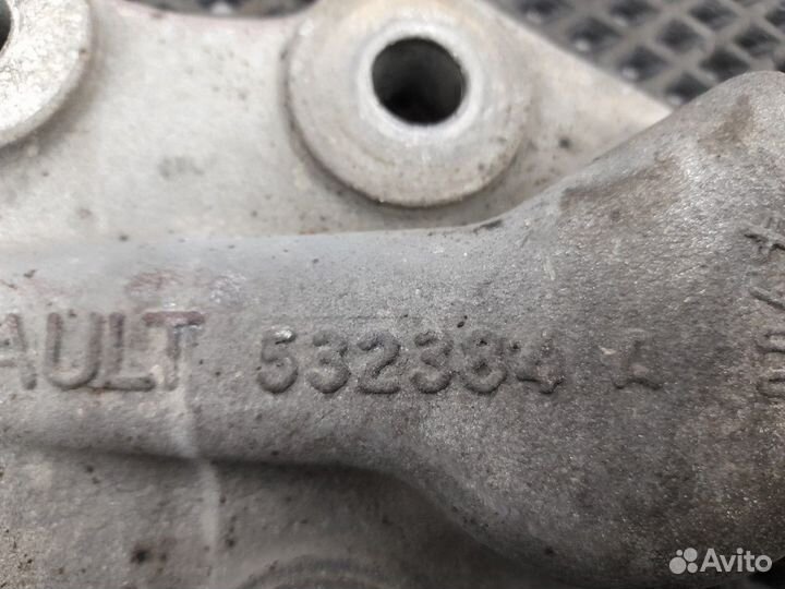 Кронштейн двигателя задний L Renault Premium