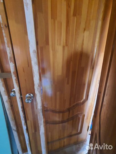 Двери деревянные из массива