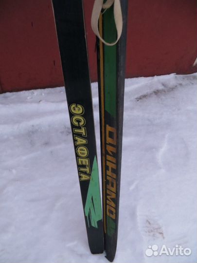 Лыжи беговые(4+3 пар), палки (2), ботинки(6)