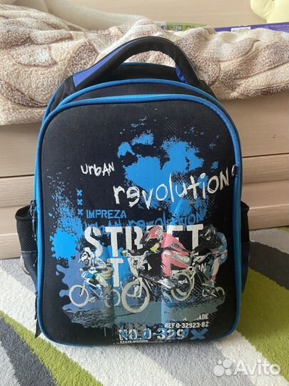 Школьный рюкзак