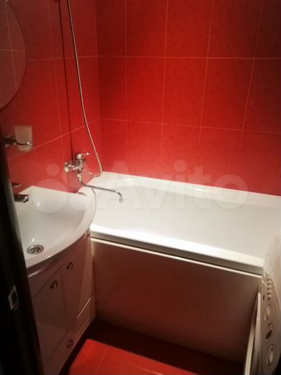 2-к. квартира, 65 м², 2/9 эт.