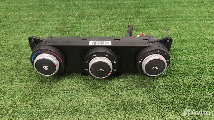 Блок управления климатом Kia Ceed 1 Ed