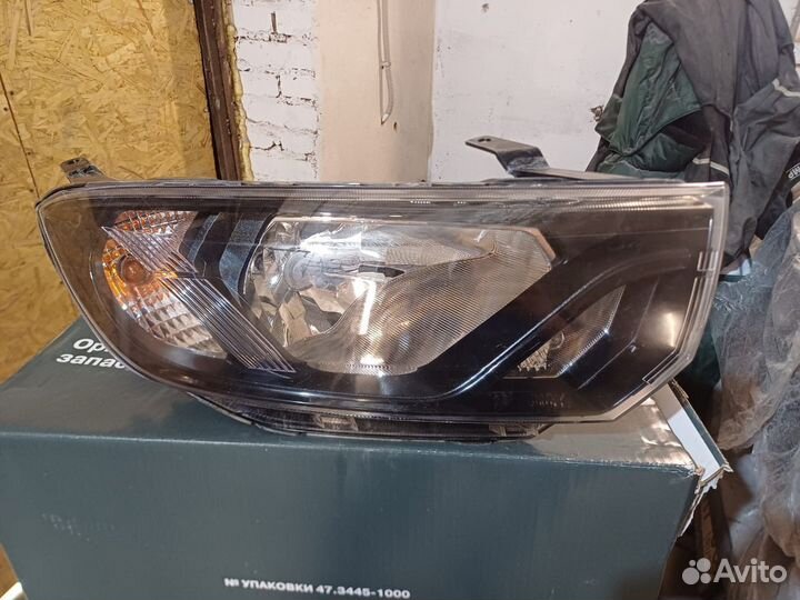 Фара правая LADA granta