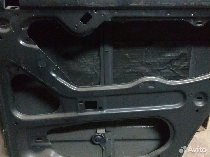 Задние правая двери ваз 2105,07, новая