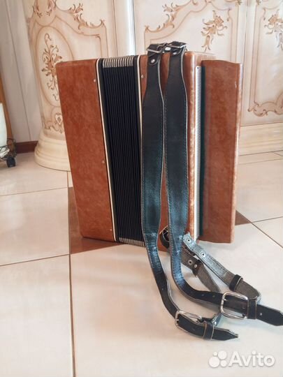 Баян Унисон 204