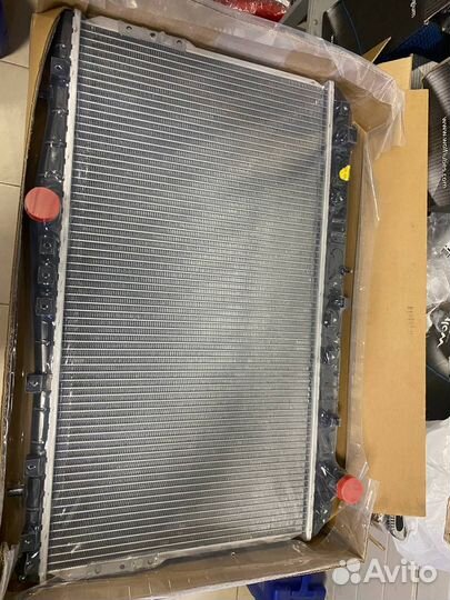 Радиатор охлаждения Opel Astra
