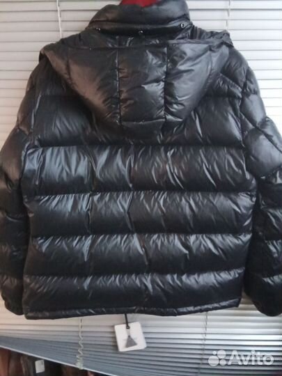 Пуховик moncler женский