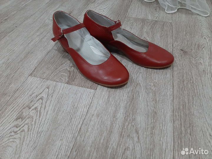 Танцевальные туфли для девочек