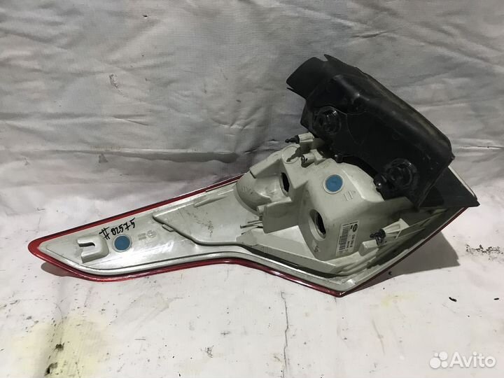 Фонарь задний правый Ford Kuga