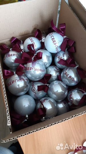 Новогодние украшения искусственные/живые (оформлен