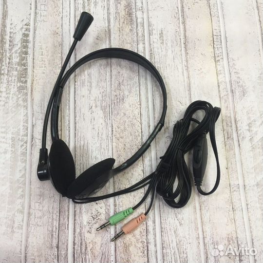 Проводные наушники с микрофоном RH 512