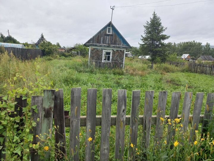 Дача 25 м² на участке 8 сот.