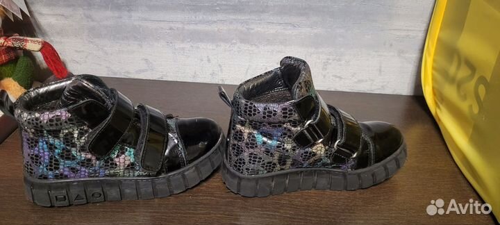 Полуботинки