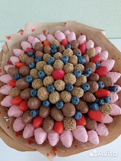 Букет из клубники в шоколаде