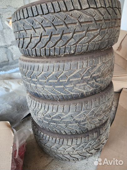 Winter Tact Nord Frost 3 245/45 R18