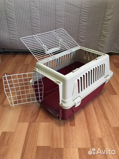 Переноска Ferplast для кошек и собак