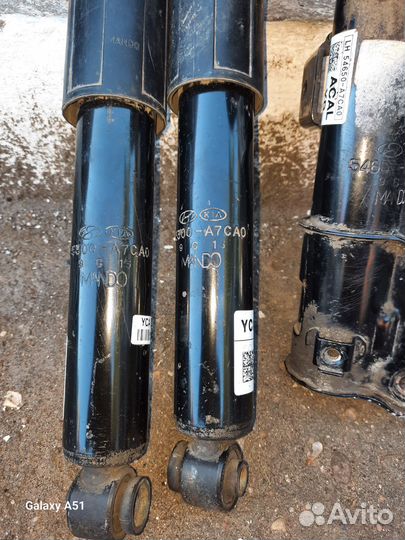 Стойки амортизатори киа серато 2019 год