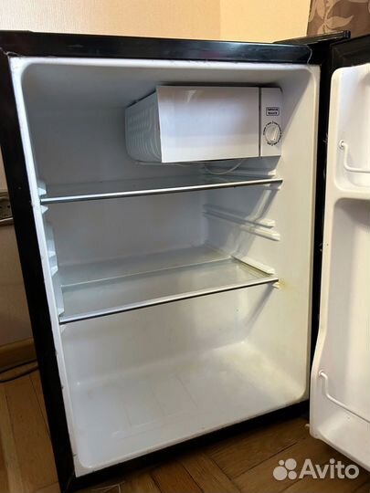 Холодильник Tesler в отличном состоянии