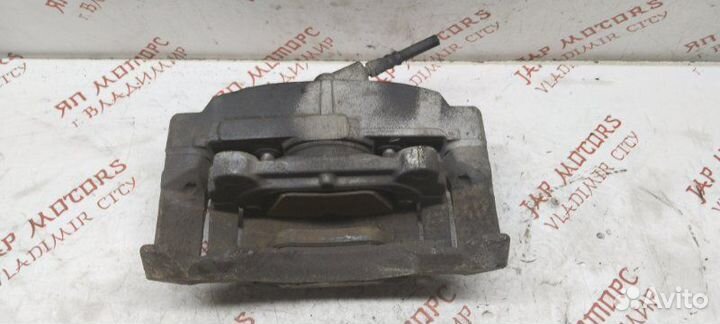 Суппорт тормозной передний правый Volvo V70