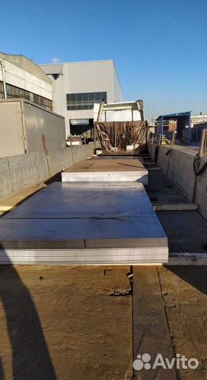 Лист стальной