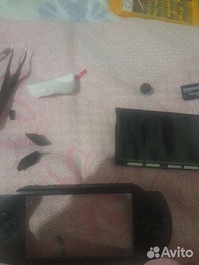 Запчасти от sony psp e1008