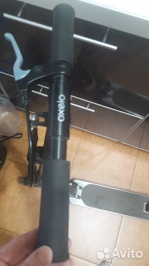 Самокат oxelo с ручным тормозом