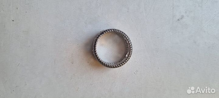 Серебряное кольцо 17р