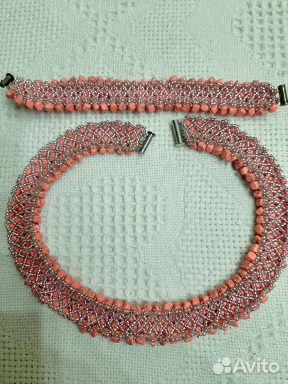 Колье и браслет из натурального родонита