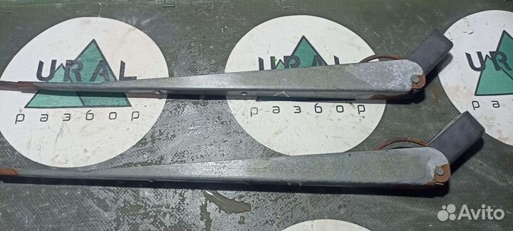 Рычаг щётки стеклоочистителя Газ Газель 3302