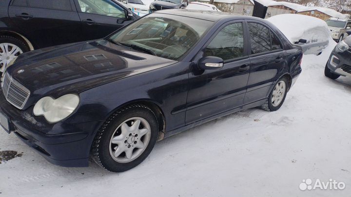 Mercedes-Benz C-класс 1.8 МТ, 2003, 340 036 км