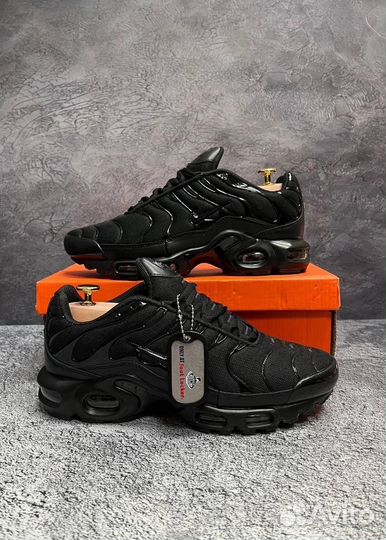 Кроссовки мужские nike air max tn plus