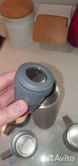 Термос питьевой