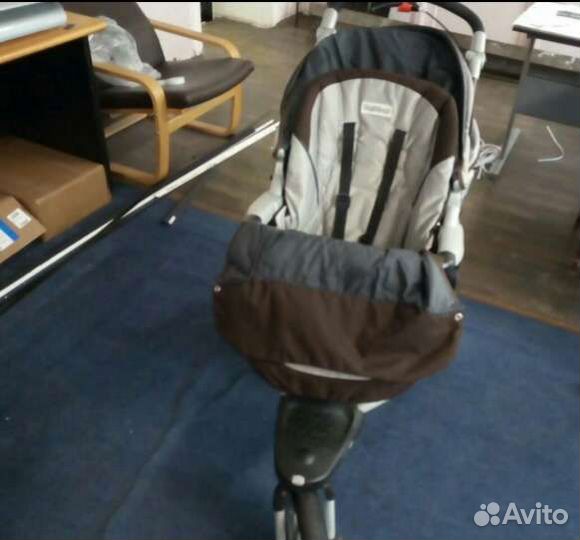 Прогулочная коляска вездеход