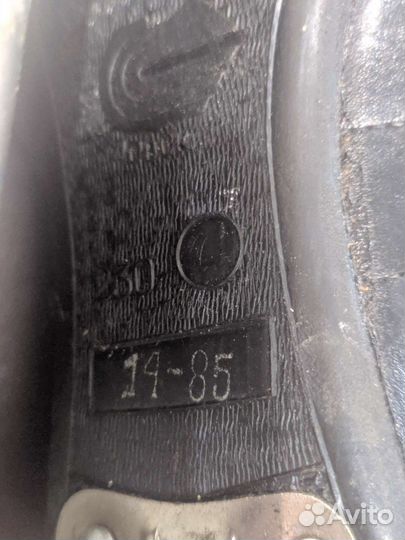 Советсеие коньки и лыжные ботинки botas 14