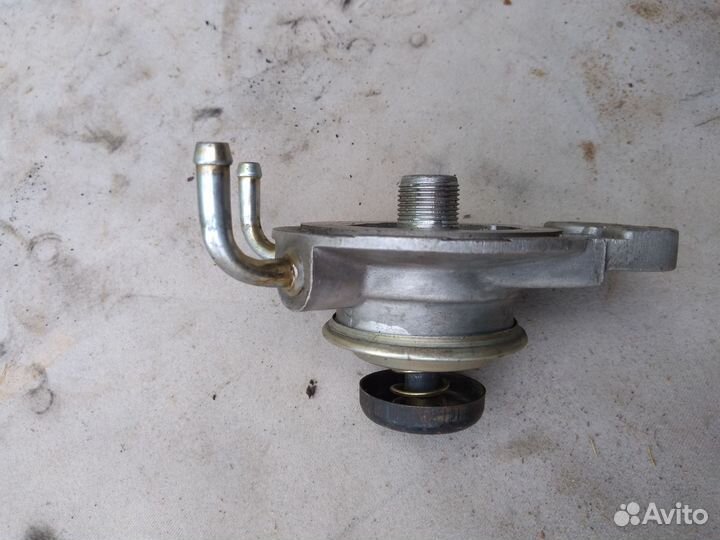 Кронштейн масляного фильтра 4D68 Mitsubishi RVR 1