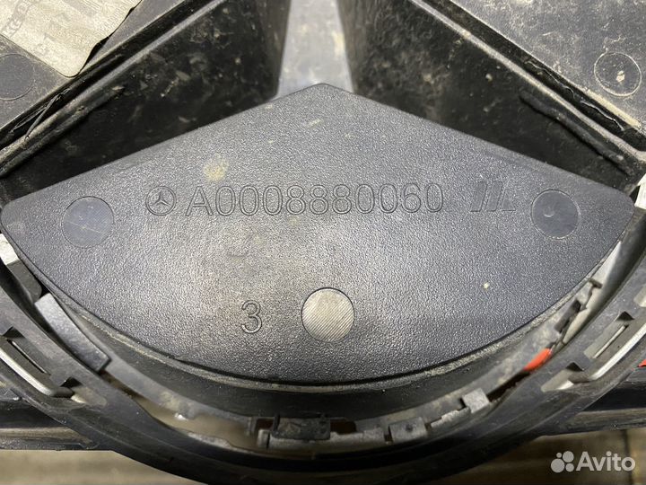 Решетка радиатора Mercedes CLA