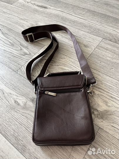 Мужская кожаная сумка через плечо