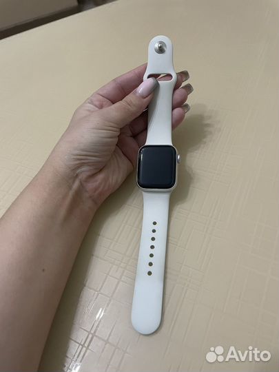 Часы apple watch se 40 mm