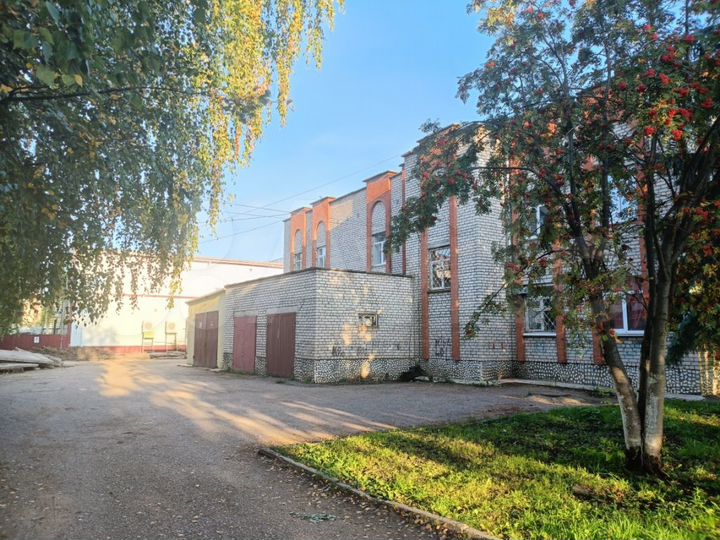 Капитальный гараж, общей площадью 46,9 кв.м