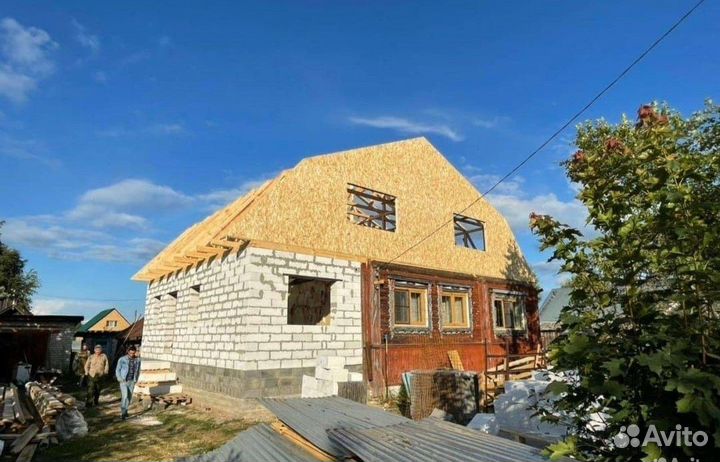 Бригада строителей