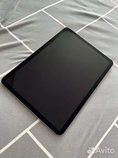 Планшет Apple iPad Air 4 поколения (2020)