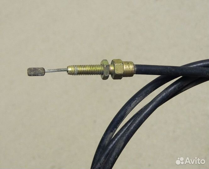 Трос открывания багажника с ручкой Skoda Felicia