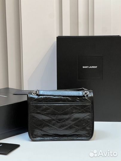 Женская сумка через плечо saint laurent Nikki