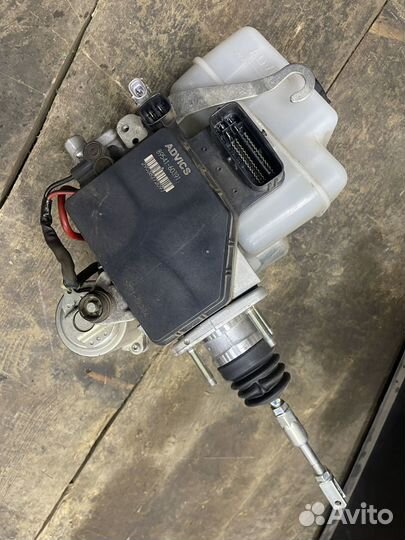 Блок ABS Toyota Land Cruiser 200/Lexus LX 570