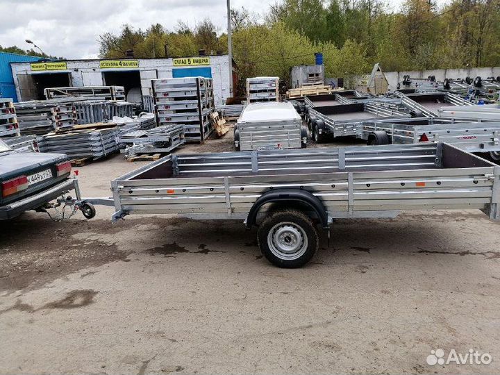 Прицеп легковой одноосный