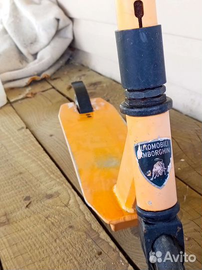 Трюковой самокат automobili lamborghini