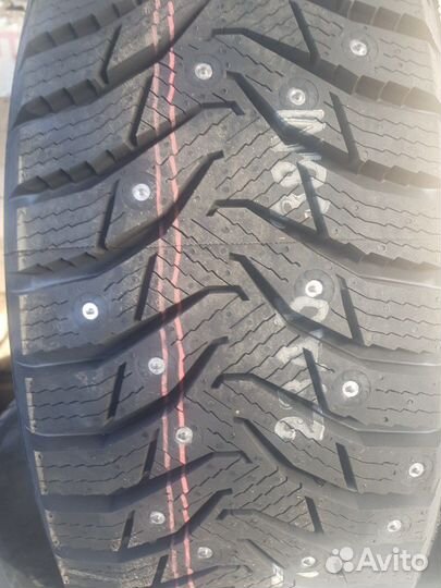 Kumho Wattrun VS31 215/65 R17