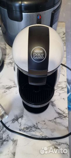 Кофеварка капсульная dolce gusto krups+капсулы